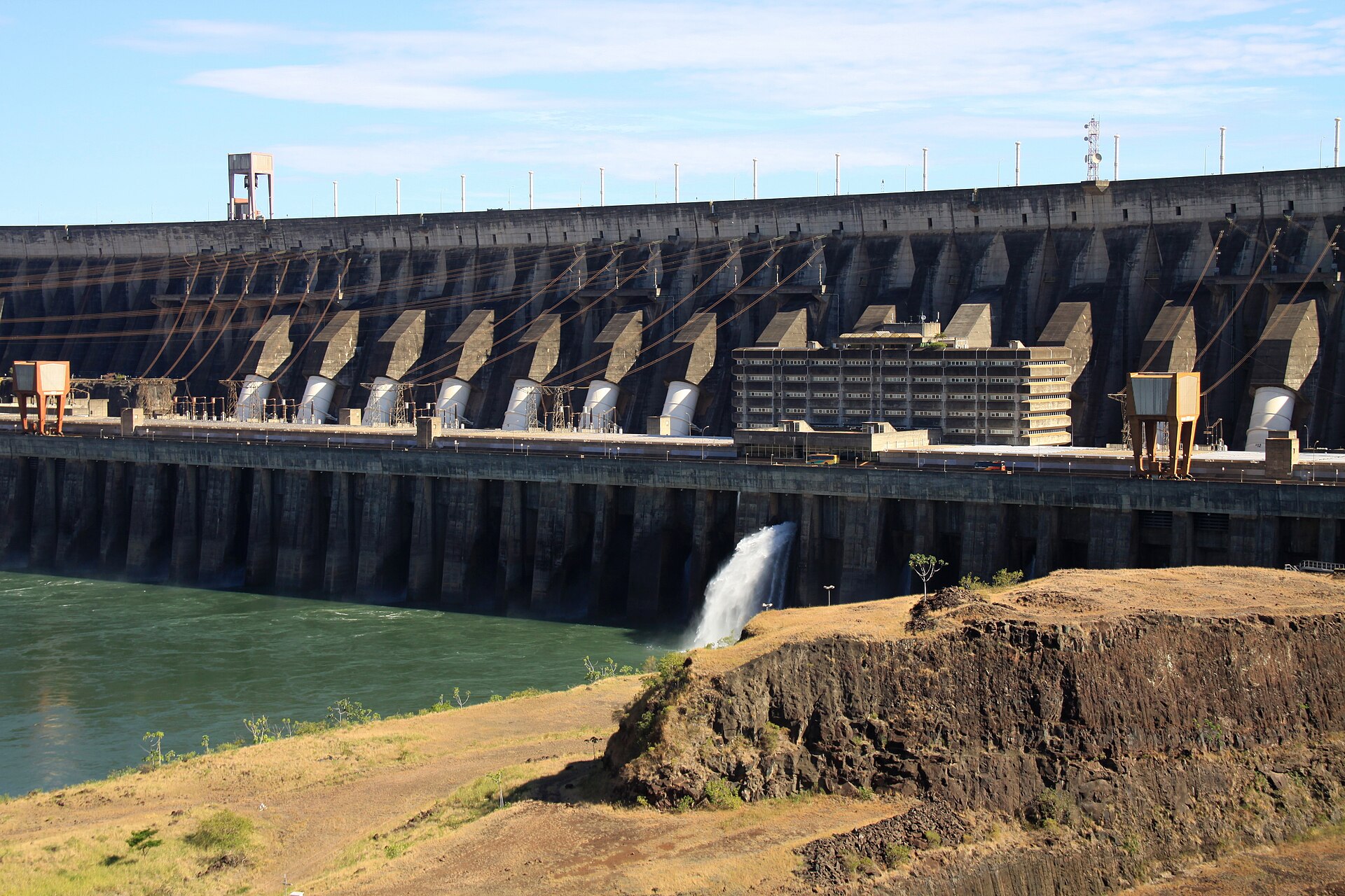 Paraguay discute soberanía de 74 islas y área en Saltos del Guairá